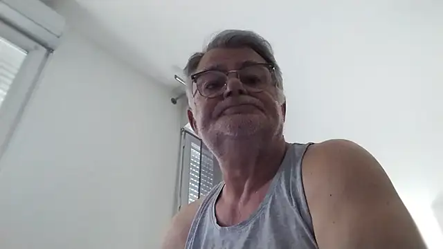 oura online show from May 15, 7:04 am