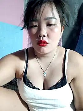 Snapshot of Irene-01 chatting on July 3, 12:06 am Irene-01 online show from July 3, 12:06 am