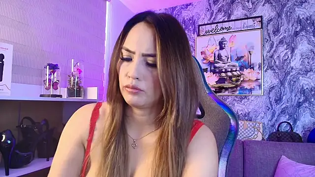 Katalina Alvarezz online show from April 20, 3:59 pm