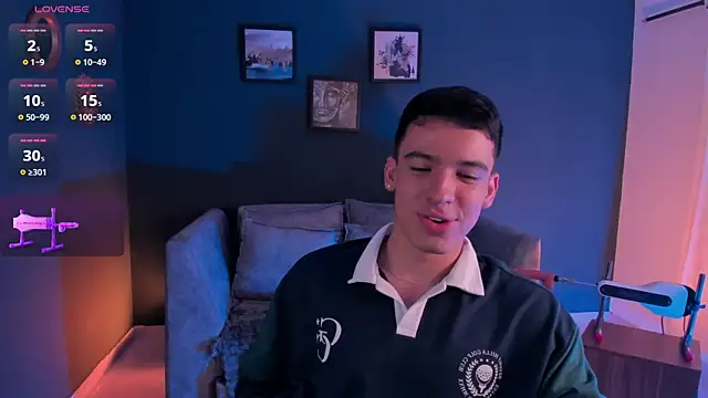 david osorio online show from May 4, 8:27 pm