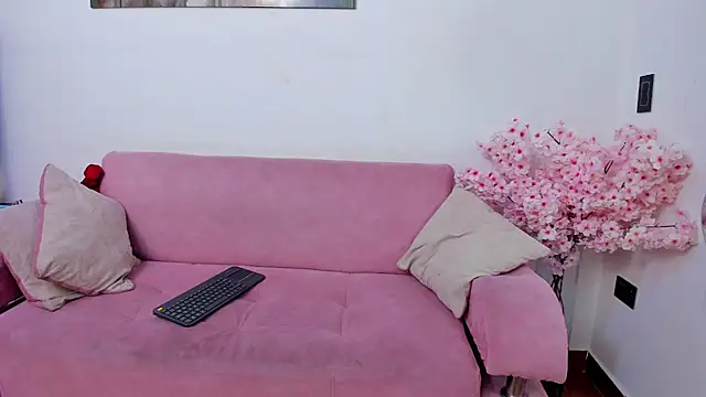 Tamar4 f00x online show from May 29, 1:09 pm