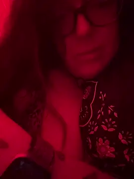 Astrid XOXO online show from March 12, 8:04 pm