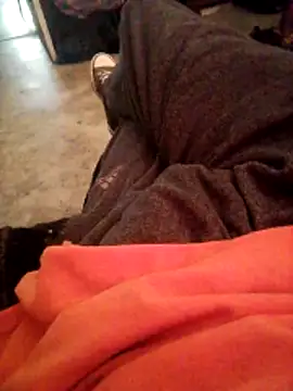 Snapshot of Ang3l_19 chatting on March 22, 8:34 pm Ang3l 19 online show from March 22, 8:34 pm