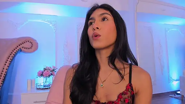 Snapshot of LucianaBlanco_ chatting on March 16, 8:57 pm LucianaBlanco online show from March 16, 8:57 pm