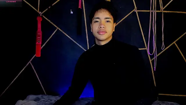 Lee Colee online show from May 24, 1:10 am
