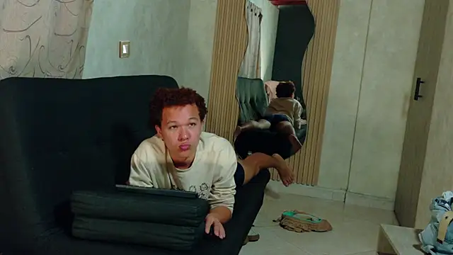 Tony Menendez  online show from March 16, 1:59 pm