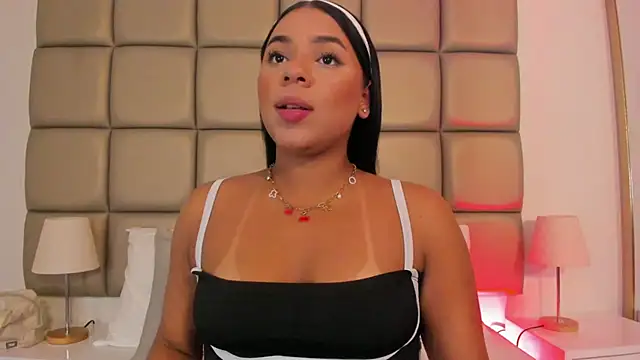 lilly williamss online show from May 13, 3:26 am