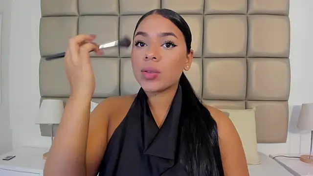 lilly williamss online show from May 29, 3:26 am