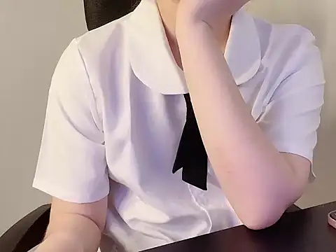 Snapshot of hunhun122 chatting on May 9, 6:57 pm hunhun122 online show from May 9, 6:57 pm