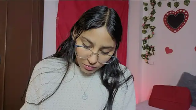 PaulaCutexs online show from May 29, 4:21 am