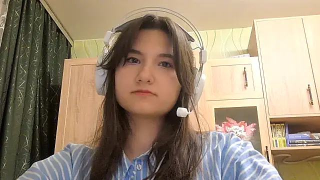 MiryDeni online show from March 11, 5:41 pm