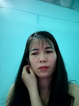 Geelio-playsx24 online show from May 11, 2:45 pm