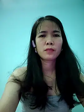 Geelio-playsx24 online show from May 21, 1:40 pm