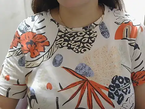 Snapshot of spicy_Zara chatting on June 30, 12:17 pm spicy Zara online show from June 30, 12:17 pm