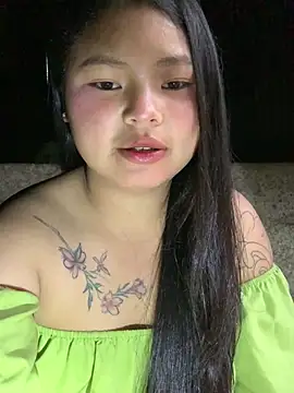 Snapshot of Motminhthoi chatting on April 18, 11:14 am Motminhthoi online show from April 18, 11:14 am