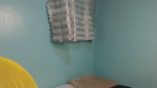 freaksixx online show from May 17, 1:36 am