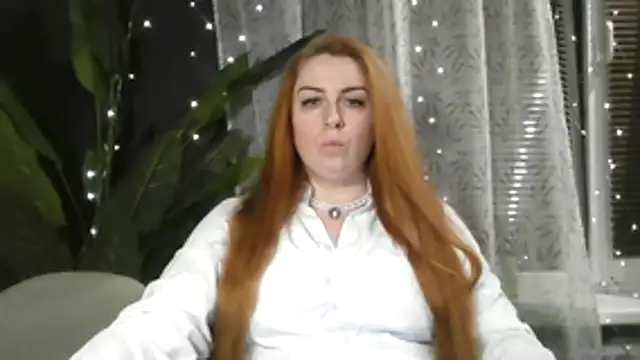 Ravena Lux online show from March 28, 5:12 pm