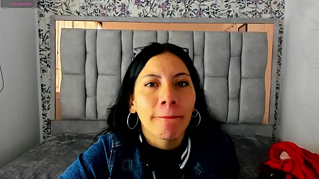 Abril Fox   online show from June 27, 2:23 pm