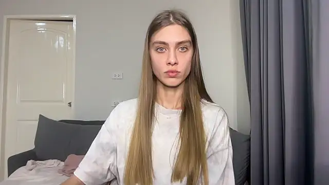 Snapshot of SonyaScarlett chatting on March 12, 12:11 pm SonyaScarlett online show from March 12, 12:11 pm