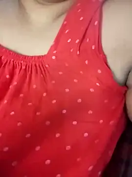 anjupere online show from May 23, 2:06 am