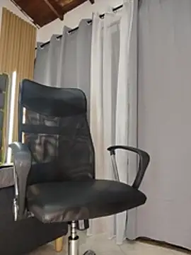 Oliver bigblack cock online show from May 11, 6:27 pm