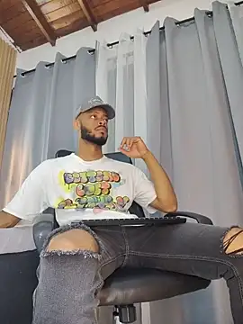 Oliver bigblack cock online show from May 16, 6:07 pm