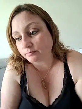 duotroublant online show from May 26, 1:29 pm
