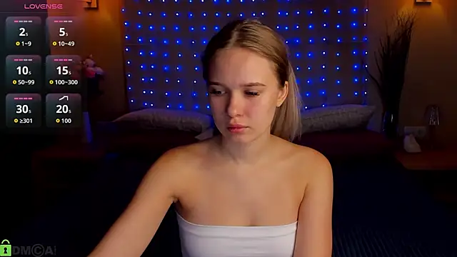 Alice Pleasance online show from July 21, 1:08 am
