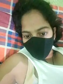 nidhiyadav00 online show from April 18, 7:58 pm