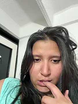 Snapshot of Mila_Sunshin chatting on March 16, 5:44 am Mila Sunshin online show from March 16, 5:44 am