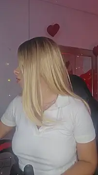 Im  sophie online show from March 18, 5:27 pm