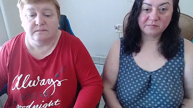 Snapshot of Lindy-Jeanie chatting on March 20, 8:41 am Lindy-Jeanie online show from March 20, 8:41 am