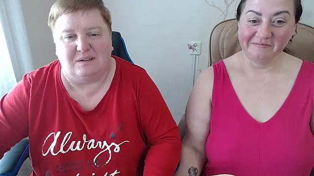 Lindy-Jeanie online show from April 25, 10:40 am