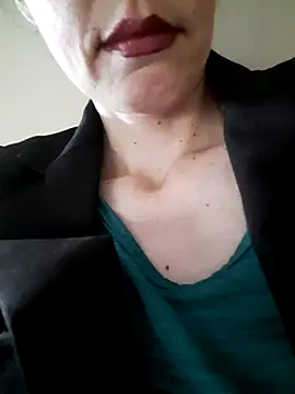pimentinha02 online show from April 24, 1:13 pm
