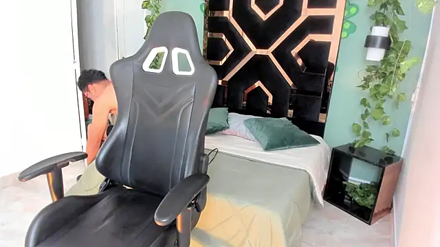 JHON MASTER24 online show from April 4, 12:13 pm