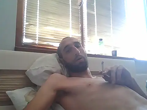 Snapshot of stiven121312 chatting on July 19, 9:24 am stiven121312 online show from July 19, 9:24 am