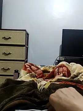 Snapshot of JoyousArray85 chatting on March 29, 4:40 pm JoyousArray85 online show from March 29, 4:40 pm