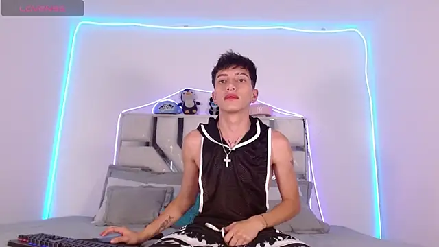 tiam muller fenix online show from May 28, 1:03 am