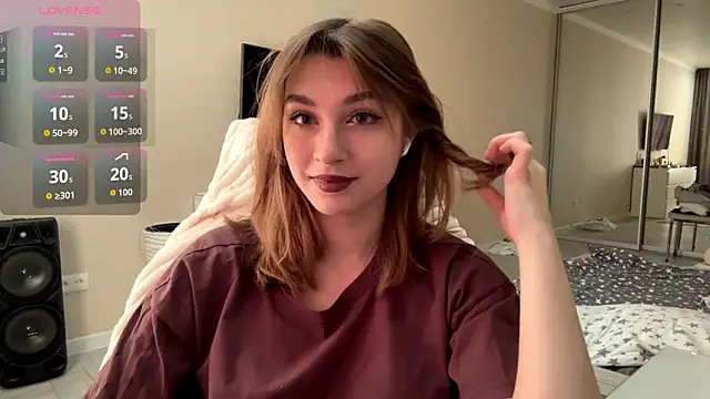 Olivia 132 online show from March 15, 10:43 am