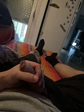 g thess online show from March 21, 3:15 pm