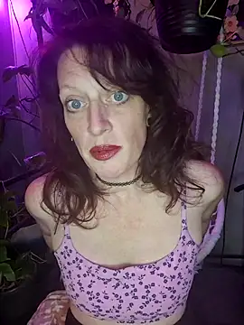 PurpleBunnyxo online show from May 12, 5:04 am