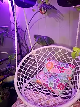 PurpleBunnyxo online show from May 30, 3:14 am