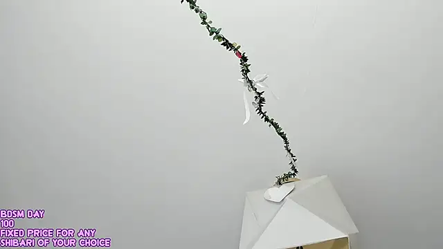 RileyNymph online show from May 24, 3:00 am