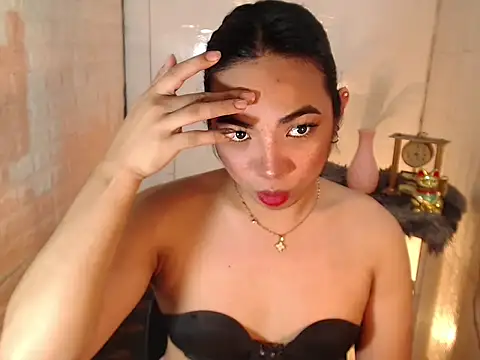 Snapshot of xLinda_Walkerx chatting on April 23, 1:24 pm xLinda Walkerx online show from April 23, 1:24 pm