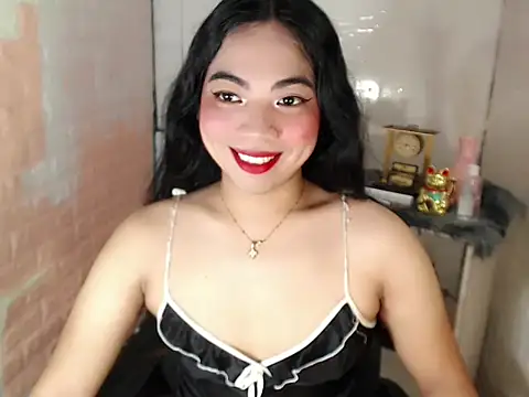 Snapshot of xLinda_Walkerx chatting on May 19, 3:24 am xLinda Walkerx online show from May 19, 3:24 am