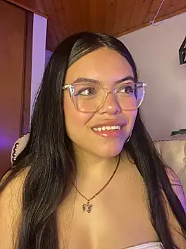 Snapshot of Valentine_pink chatting on March 16, 2:54 pm Valentine pink online show from March 16, 2:54 pm