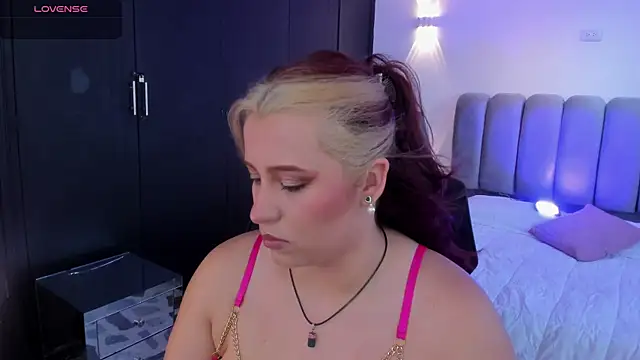 JeanneWilliams online show from July 10, 12:41 pm