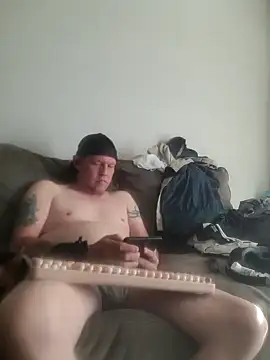 yourMasterisBored online show from May 25, 3:07 pm