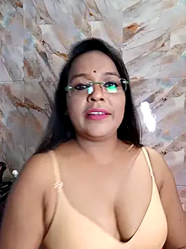 Snapshot of hornyrosy321 chatting on April 16, 5:25 pm hornyrosy321 online show from April 16, 5:25 pm