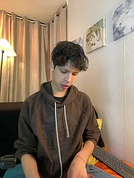 Ethan qop online show from May 16, 11:09 am